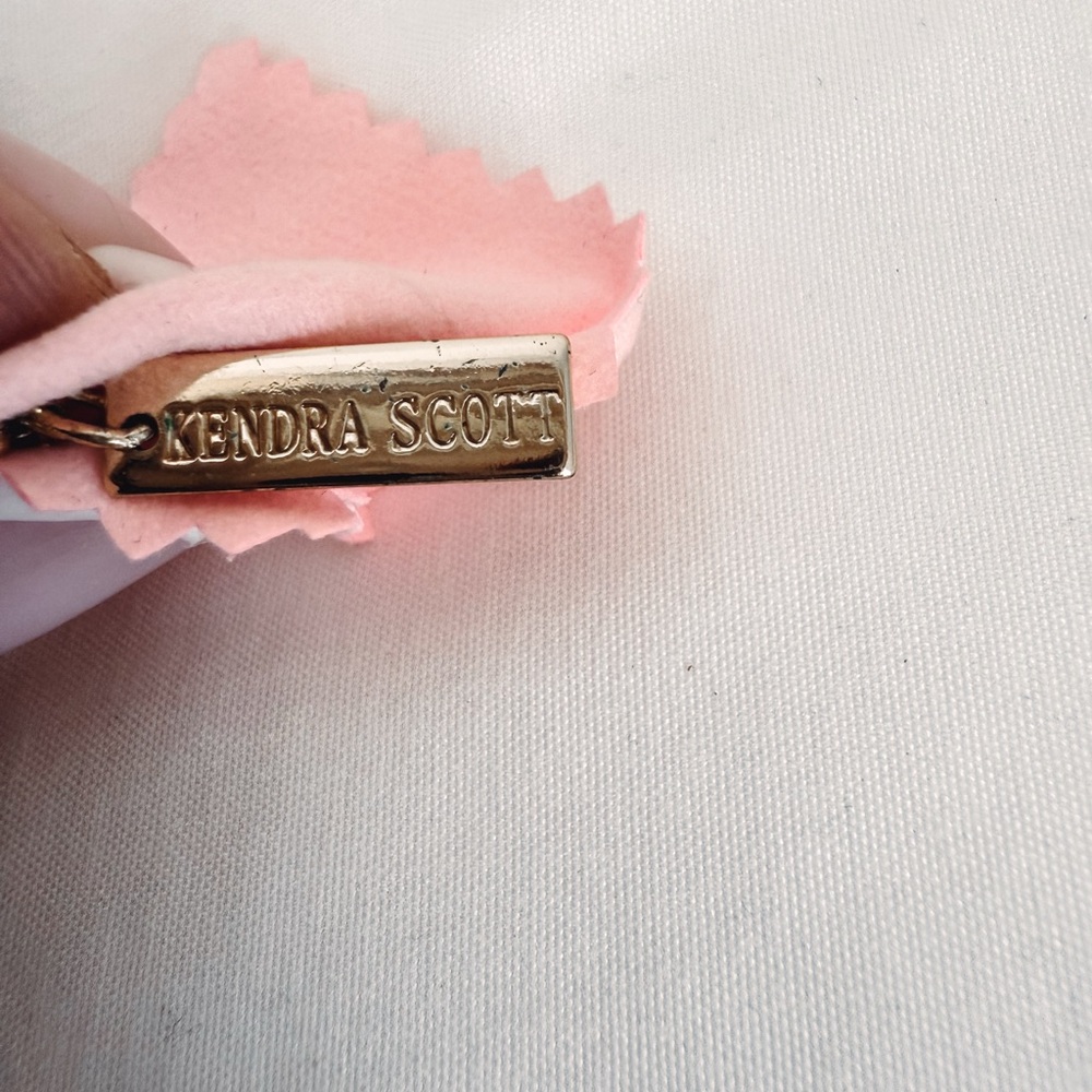 Kendra Scott Turquoise Pendant Necklace with Gold Tassel - Picture 3 of 4